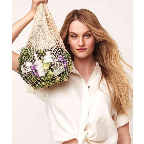 LIKE THIS PAGE TO REMEMBER MY CLOSET! - Picture 17 of 17